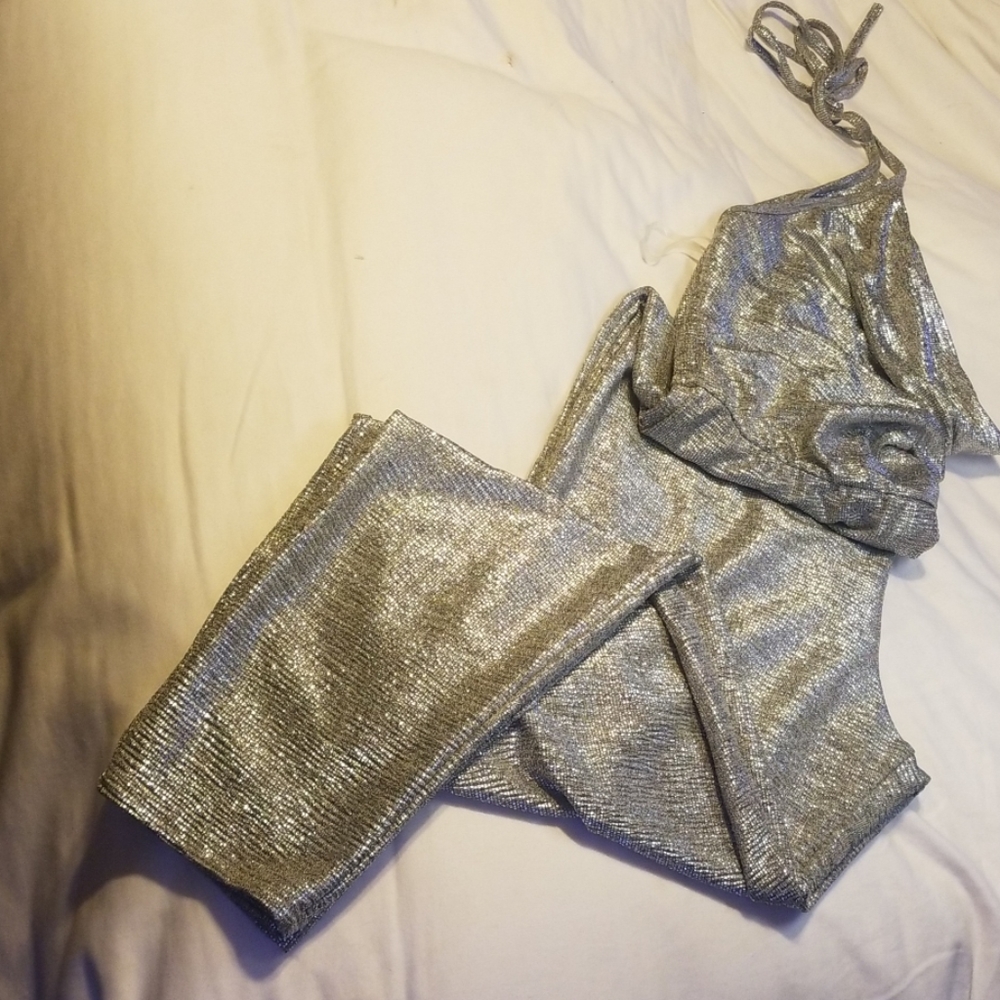 jumpsuit